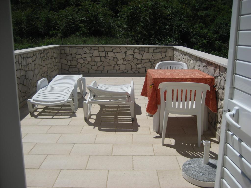 Apartments Katica لومباردا الغرفة الصورة
