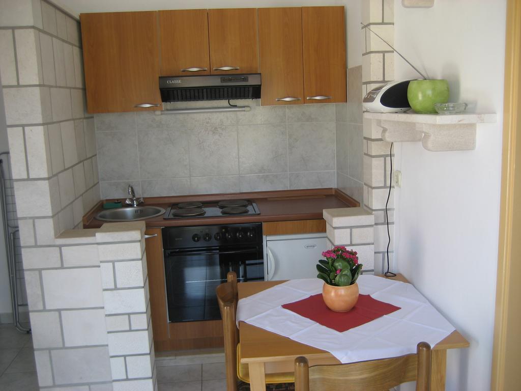 Apartments Katica لومباردا الغرفة الصورة