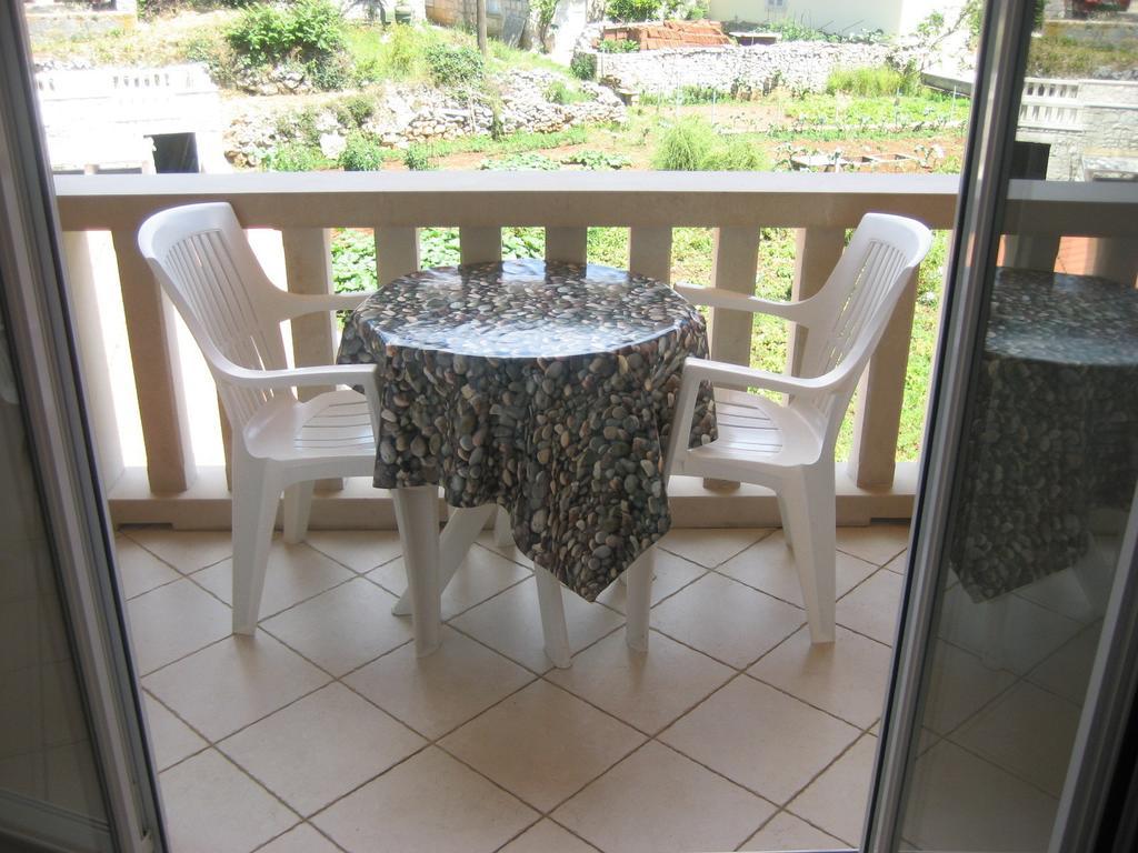 Apartments Katica لومباردا الغرفة الصورة