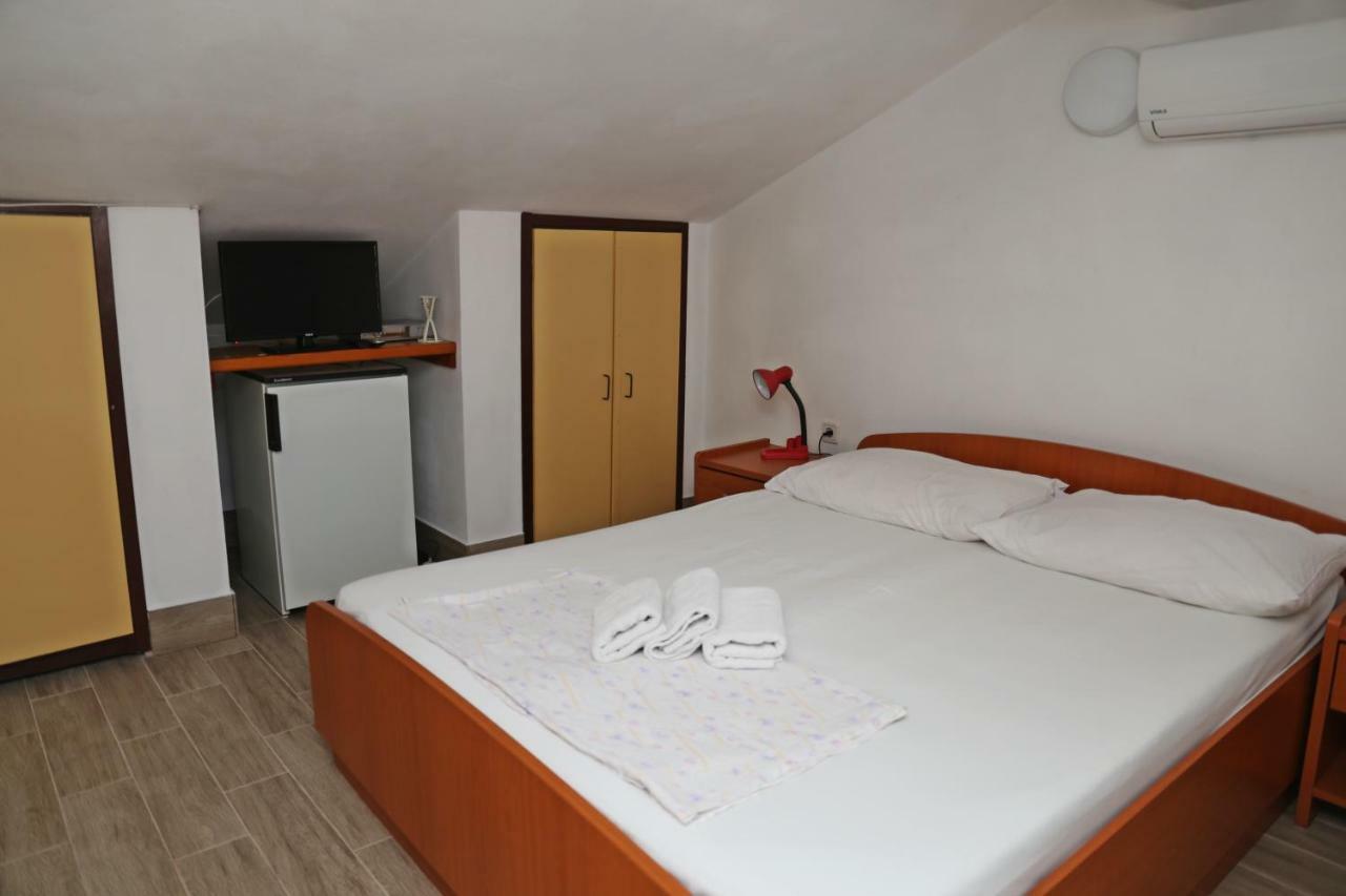 Apartments Katica لومباردا المظهر الخارجي الصورة